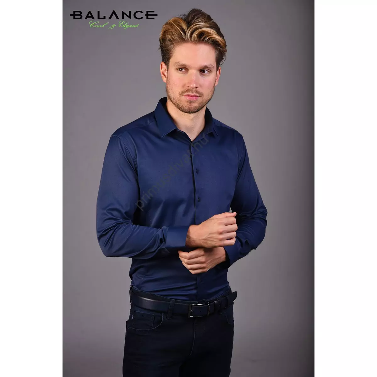Balance normál galléros, sötétkék rugalmas pamutszatén, slim-fit hosszú ujjú alkalmi ing