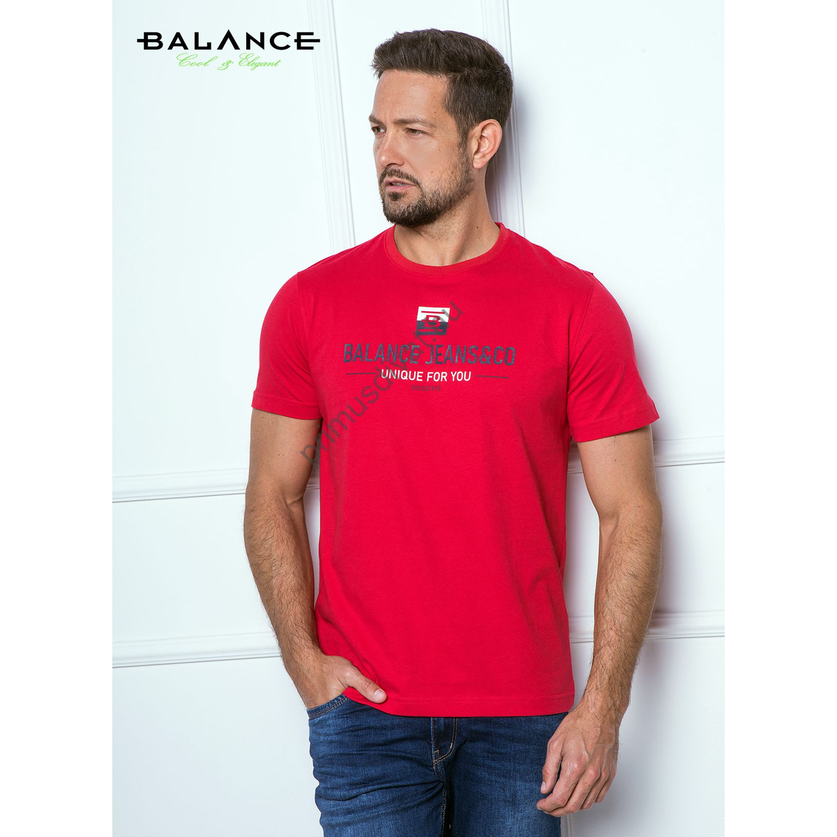 Balance környakas piros rövid ujjú Puluz póló, mellén márkafeliratos nyomattal