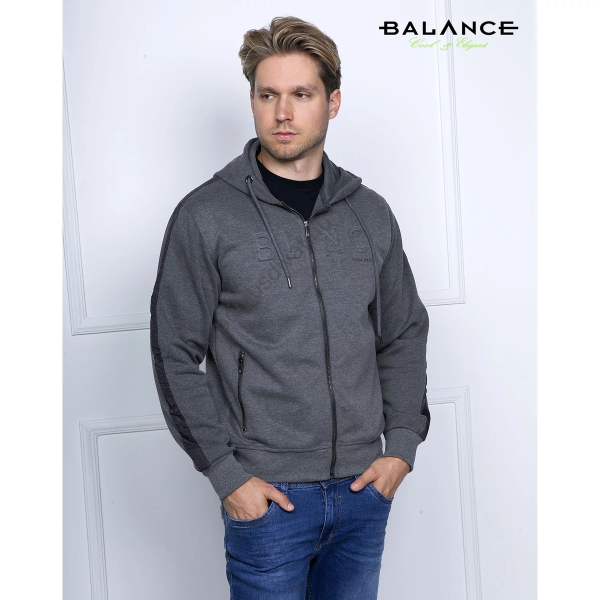 Balance vastag pamut piké anyagú középszürke kapucnis, cipzáras Piquet kardigán, mellén dombornyomott márkajelzéssel, cipzáras zsebekkel