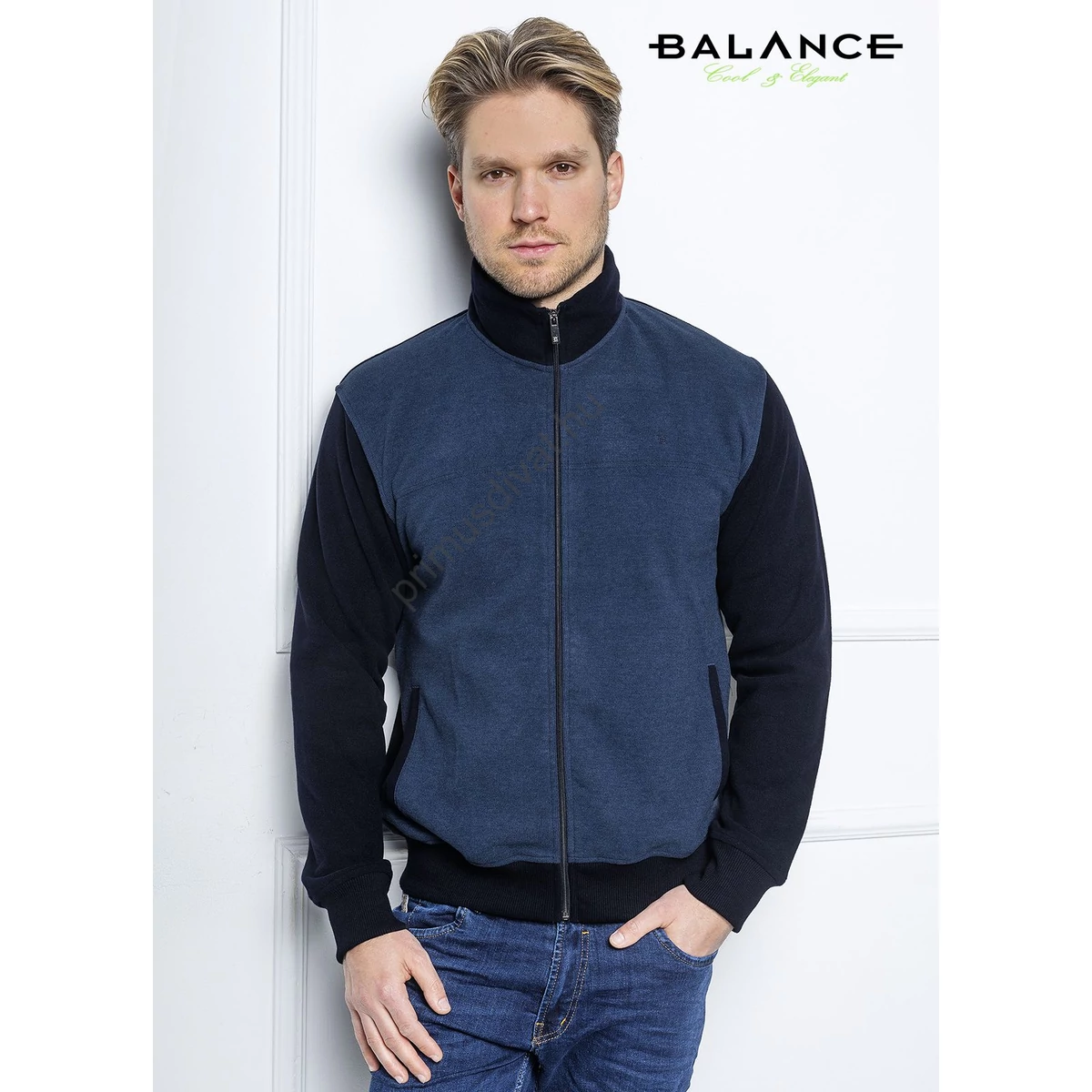 Balance állónyakú, vastag, puha pamut anyagú farmerkék-sötétkék színű cipzáras, zsebes Selan kardigán