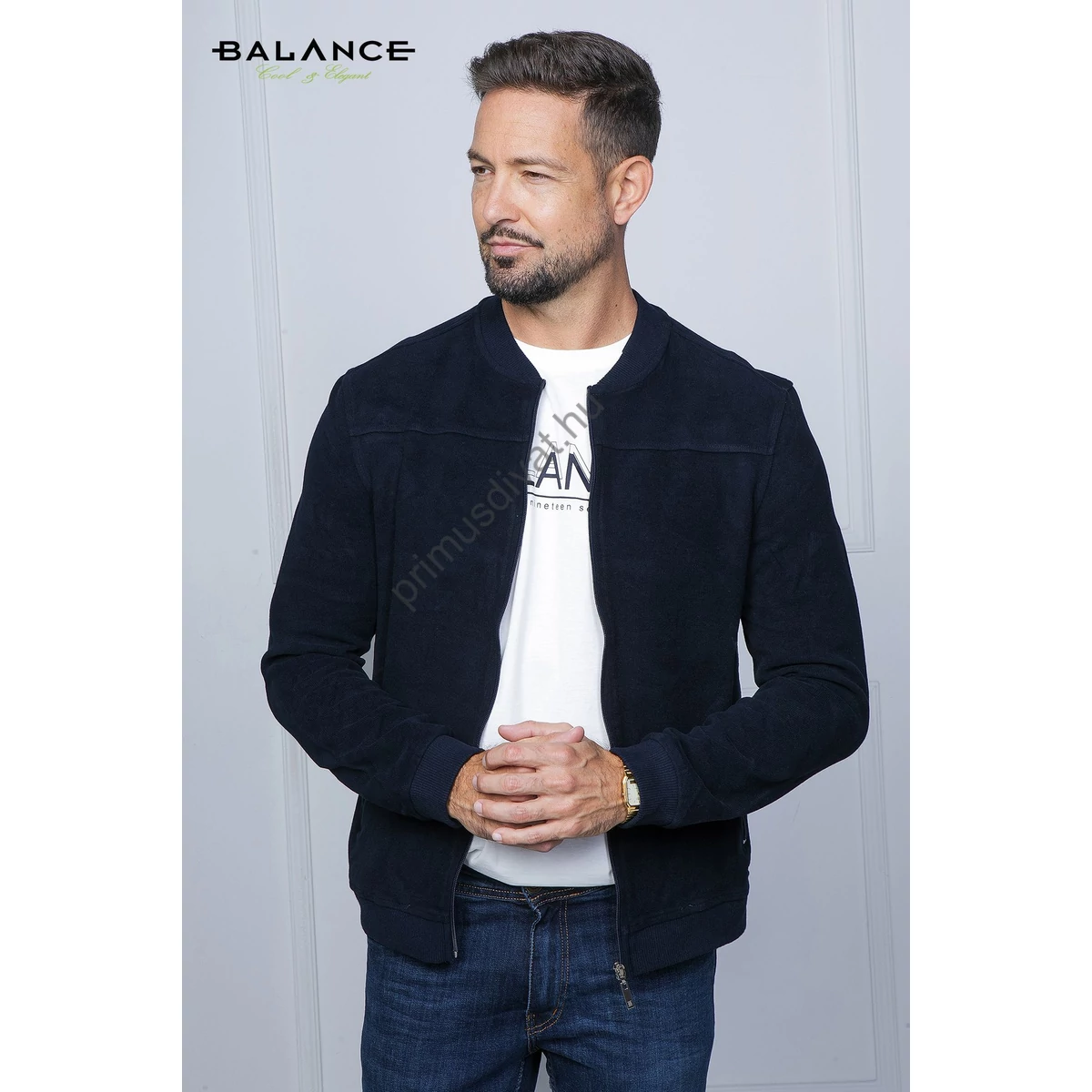 Balance vastag, puha pamut anyagú bomber fazonú mély sötétkék színű, cipzáras, zsebes Selbomb kardigán, felületcsiszolt, vastag, plüssös tapintású puha pamut anyagból