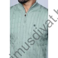 Balance cipzáras nyakú, állógalléros, fonott mintás kötött mentazöld Fonner pulóver, ujjain és derekán szűkebb passzé résszel Balance cipzáras nyakú, állógalléros, fonott mintás kötött mentazöld Fonner pulóver, ujjain és derekán szűkebb passzé résszel