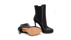 Női bőr cipők, csizmák