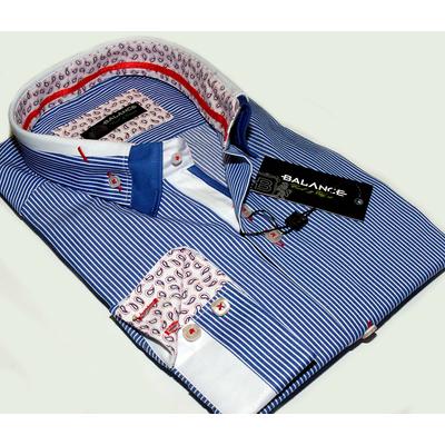 Regular fit, normál bő szabás Regular fit, normál bő szabás