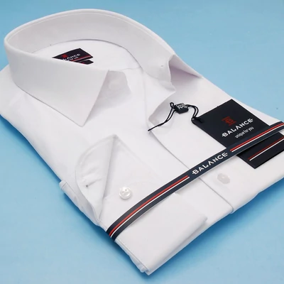 Balance normál galléros, fehér rugalmas pamutszatén, slim-fit hosszú ujjú alkalmi ing Balance normál galléros, fehér rugalmas pamutszatén, slim-fit hosszú ujjú alkalmi ing