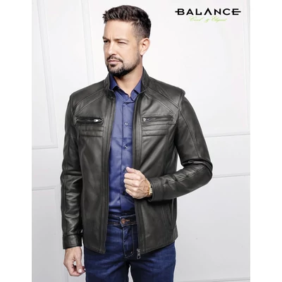 Balance enyhén karcsúsított cipzáras fekete borjúbőr Biker dzseki, kabát, mintás selyembélessel Balance enyhén karcsúsított cipzáras fekete borjúbőr Biker dzseki, kabát, mintás selyembélessel