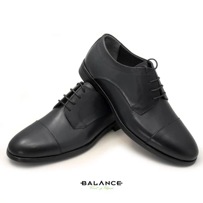 Balance fűzős fekete bőr alkalmi férfi cipő, díszítő tűzésekkel