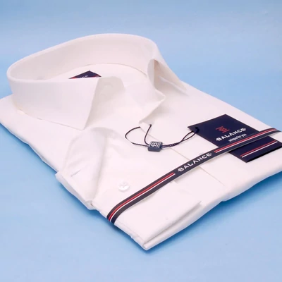 Balance normál galléros, ekrü színű rugalmas pamutszatén, slim-fit hosszú ujjú alkalmi ing