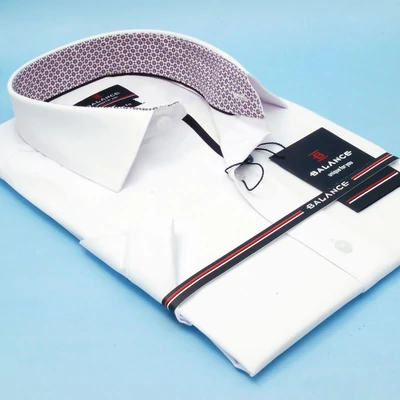 Balance fehér rugalmas pamutszatén, hagyományos bő szabásvonalú regular-fit rövid ujjú alkalmi Garnis ing, nyaka belső oldalán kontrasztos mintás betéttel