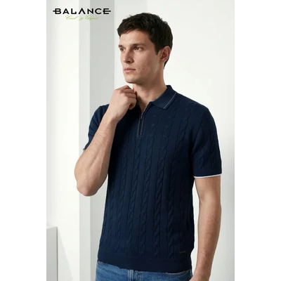 Balance cipzáras-galléros nyakú, fonott mintás vékony kötött, szellős anyagú sötétkék Shenaz rövid ujjú póló